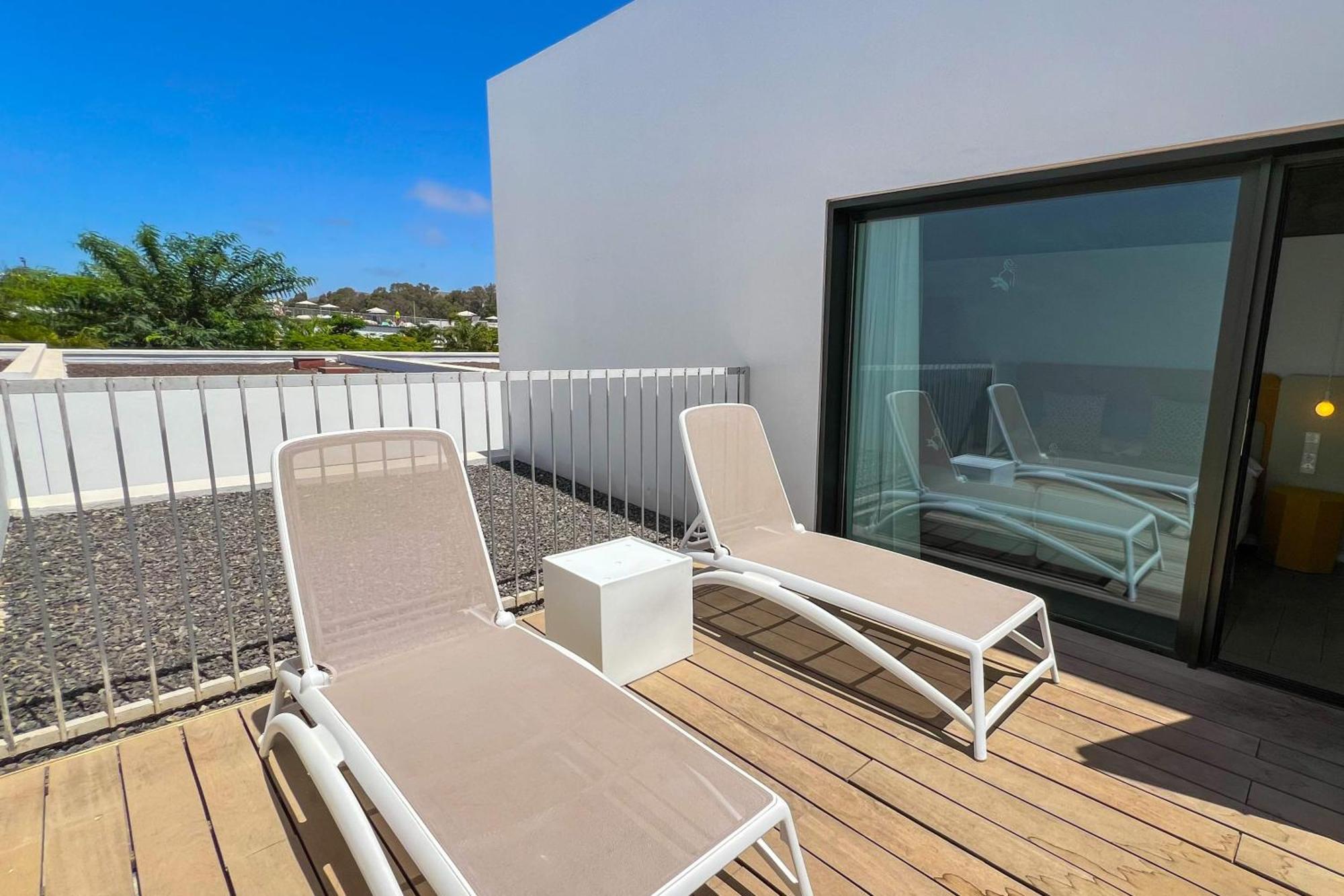 Resort Cordial Santa Agueda & Perchel Beach Club 阿吉内金海滩 外观 照片